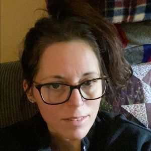 Meet your Posher, Stacy